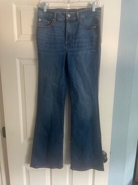 New with tags Ann Taylor the boot jeans size 6
